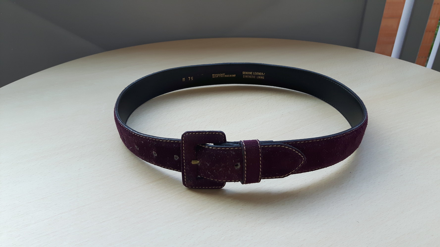 Echt Leder Wildleder Gürtel in Purpur von Esprit Gr. 75 
