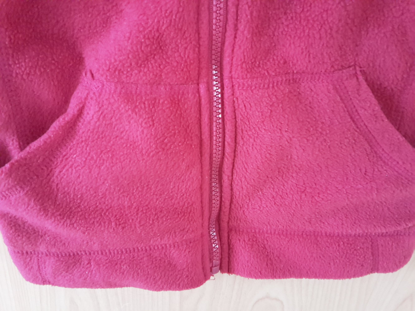 rote Fleeceweste in Gr. 110 von Kik