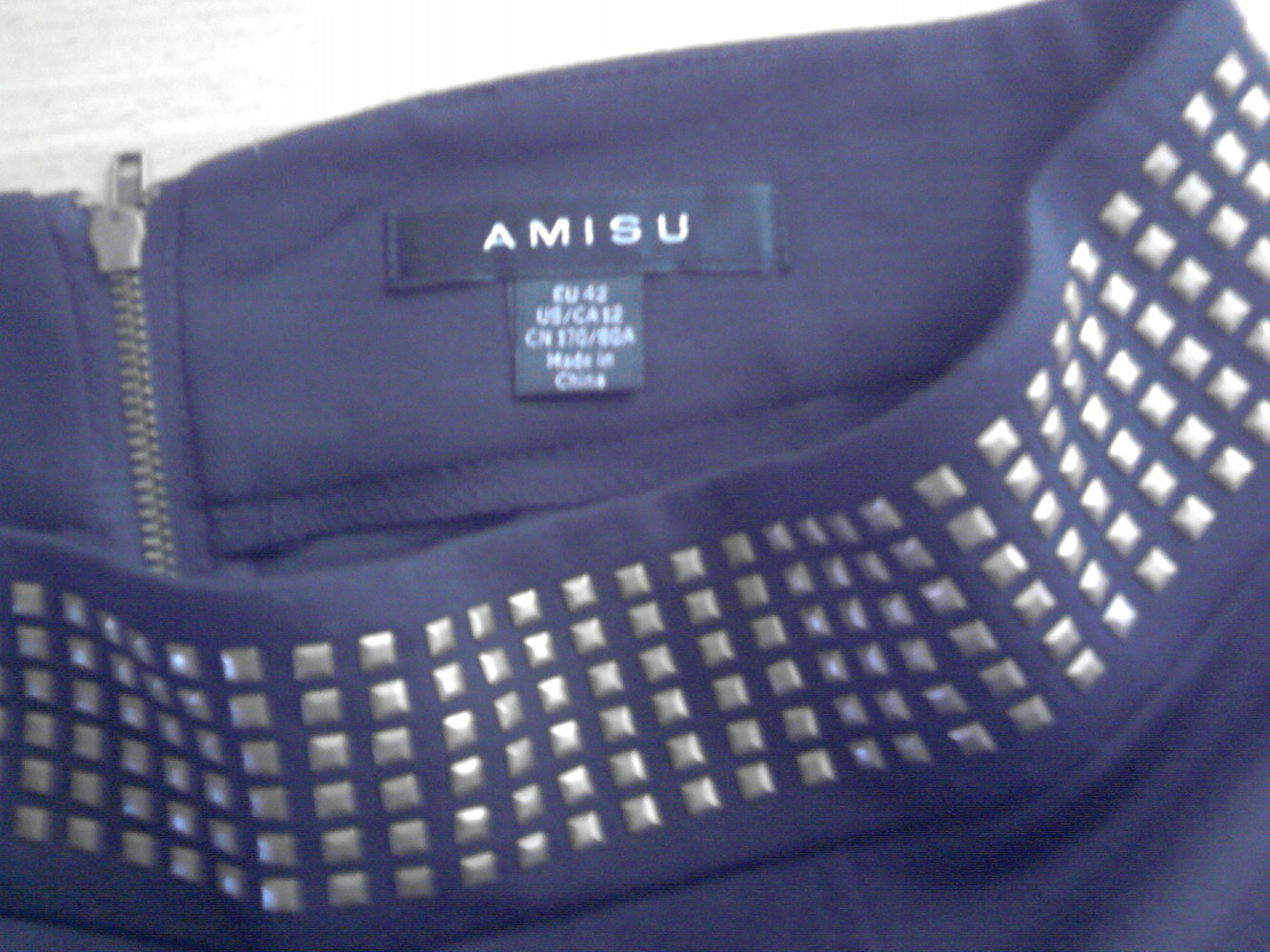 Kurzer Rock Gr.42 schwarz gold Amisu