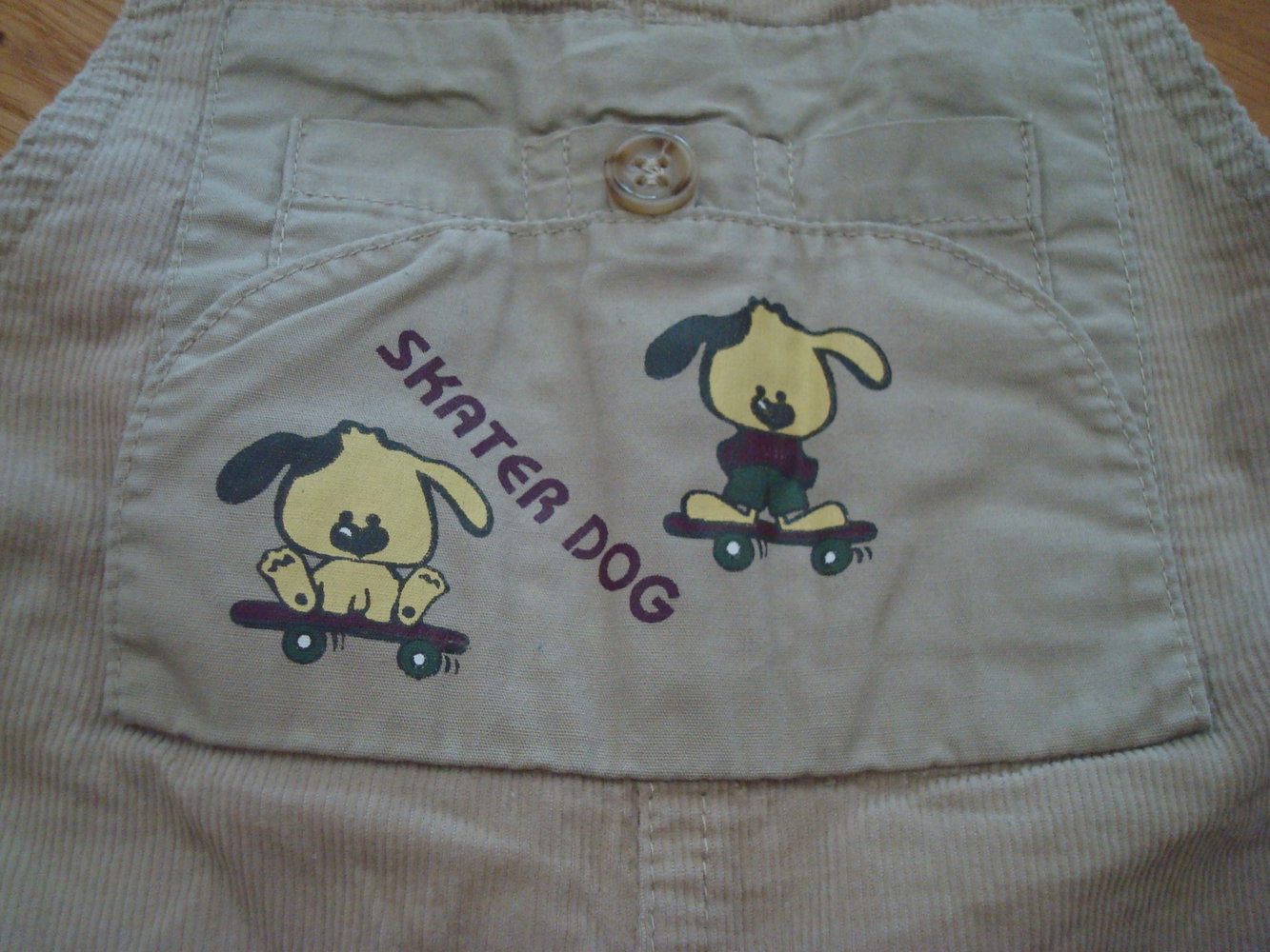 süße Cordlatzhose Gr. 62