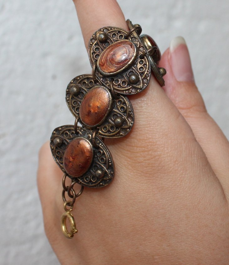 altgoldenes braunes True Vintage Armband