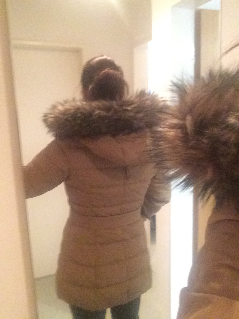 Neu Esprit Daunen Jacke mit Fellkapuze Gr. 36 Braun Beige Mit Etikett