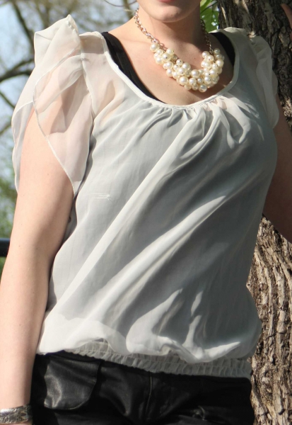 Weiße transparente Bluse, Oversized, Gr. 36