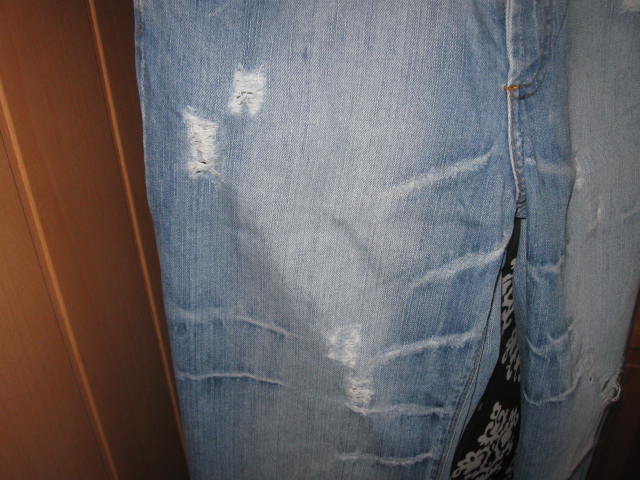 *** Jeans ~ Used Look ~ Löcher ~ Ausgefranst ~ Genial ***