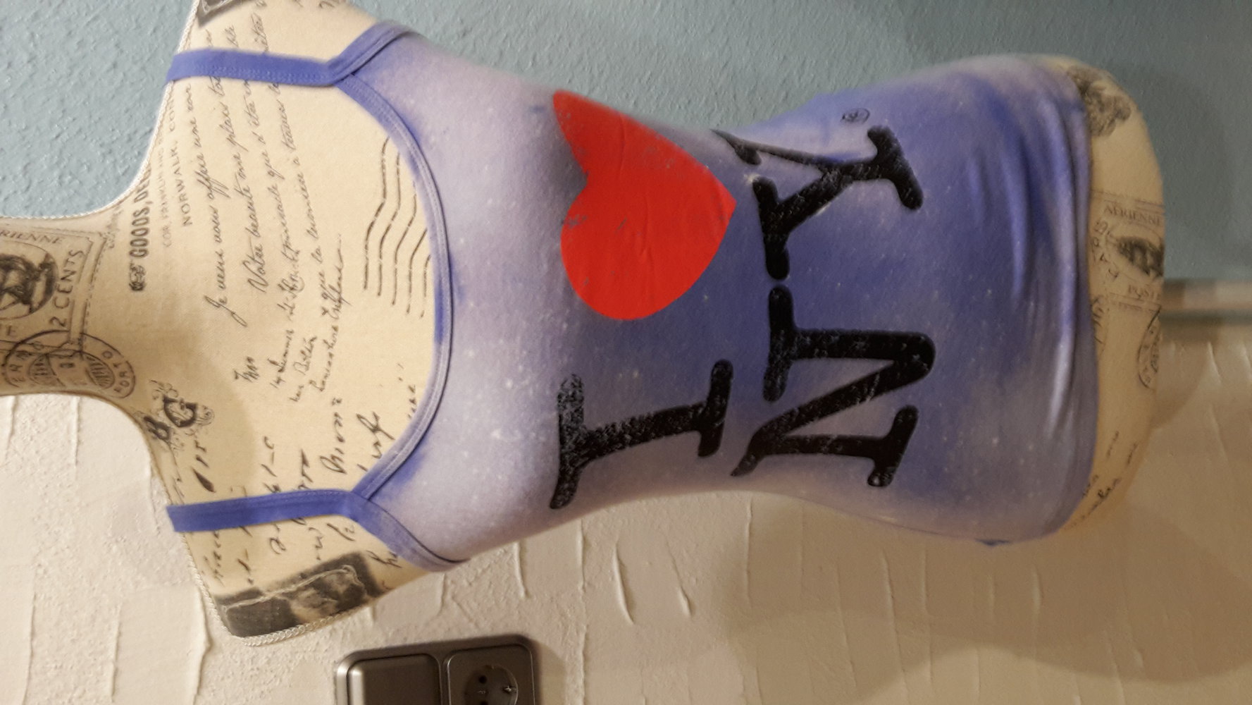 Blau hellblau love New York Gr.Xs-S Top Zustand Stretch usedlook