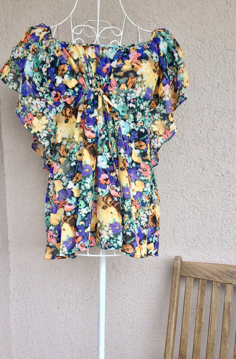 Luftiges Oberteil mit Blümchenmuster von H&M