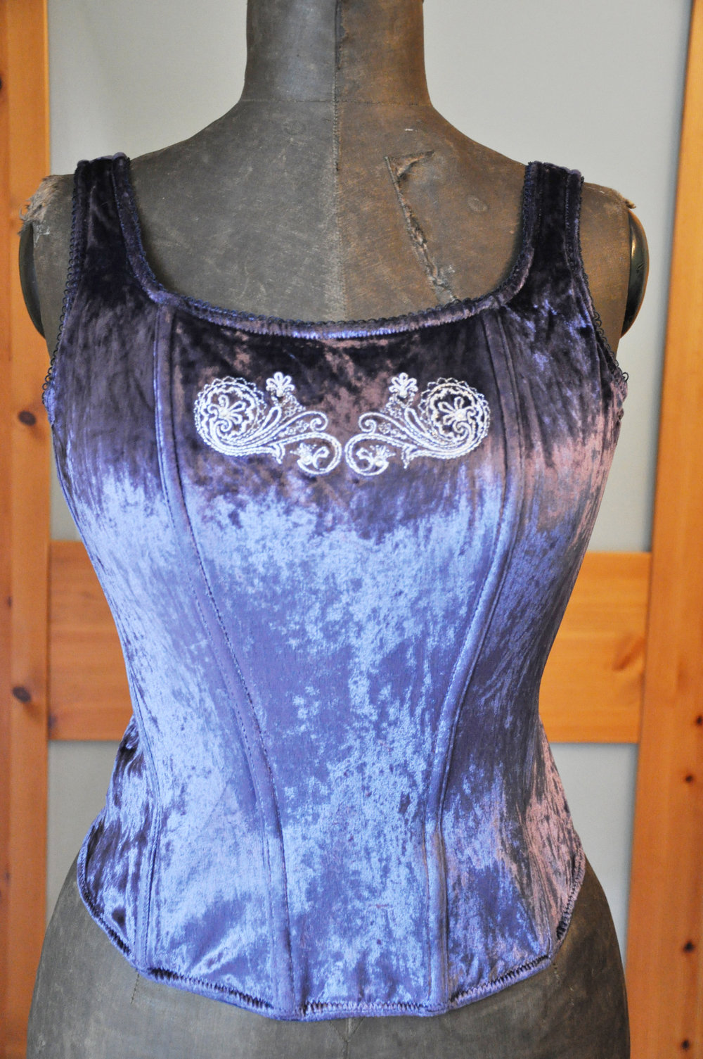 Samtcorsage, blau glänzend