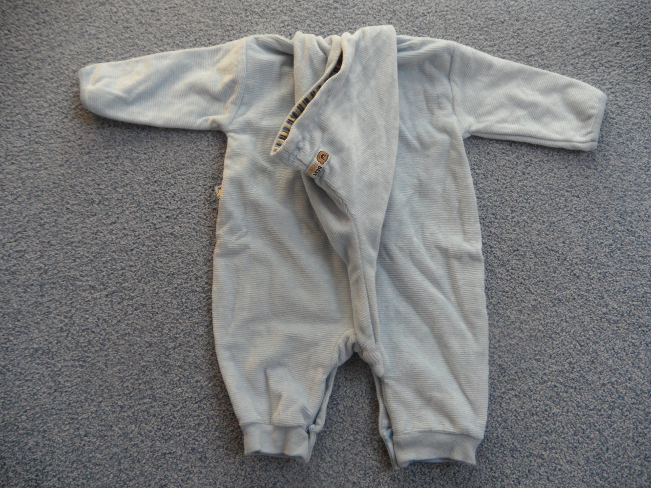 Ausfahranzug Anzug Einteiler Strampler mit Zipfelmütze Nicki