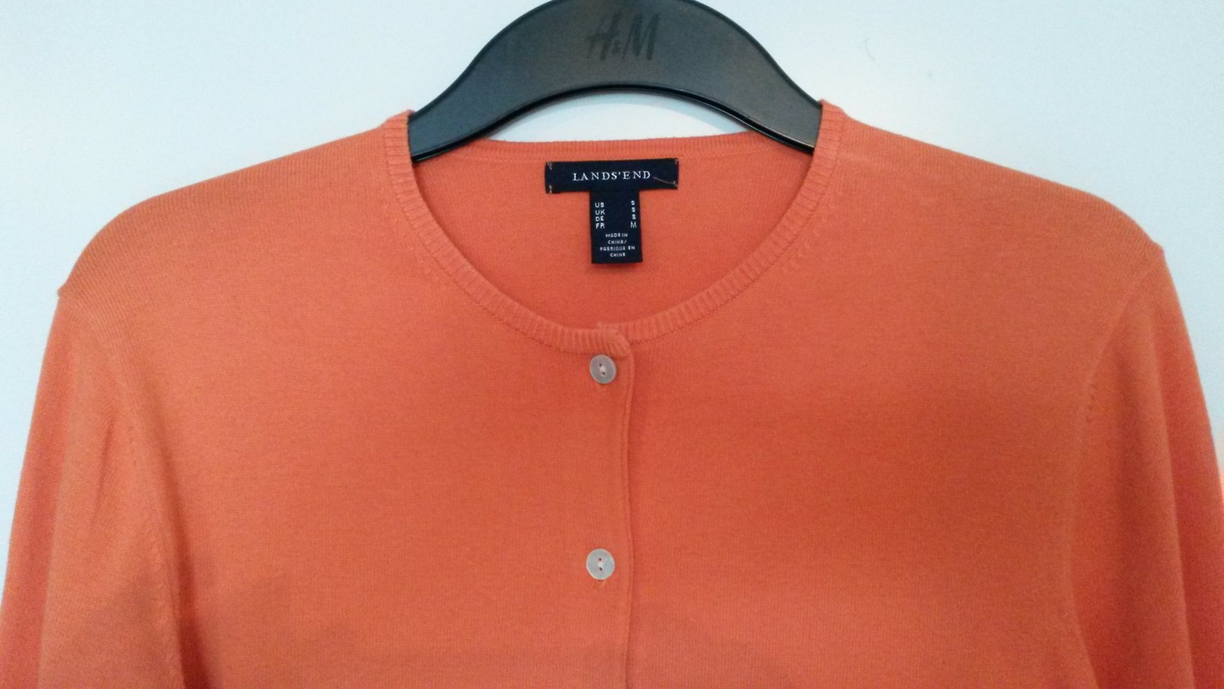 123. Cardigan von Lands End, feinstrick, lachsfarben, Gr. 38/S