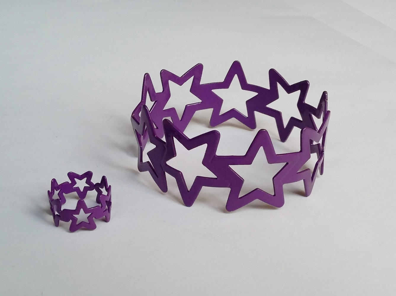 NEU Schmuckset Schmuck Set Armreif Ring lila violett Emo Sterne Metall Ensemble