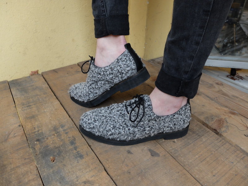Schuhe Halbschuhe Fell Flausch Hipster Blogger Asos Plateau Boho
