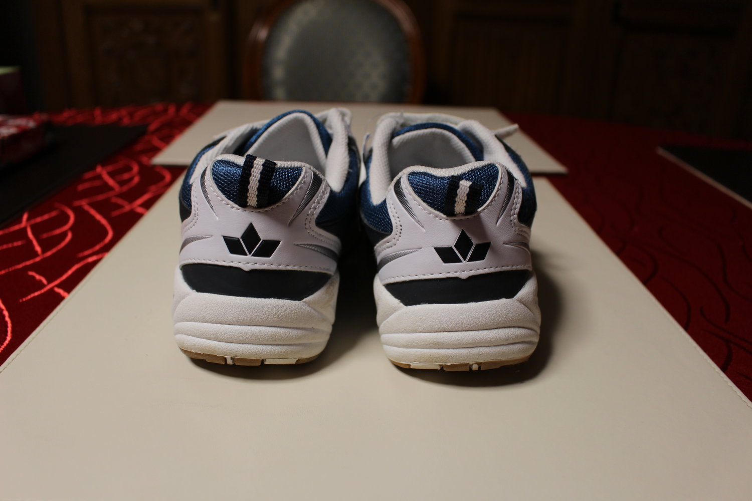 368. Hallenschuhe von Lico, Gr. 39