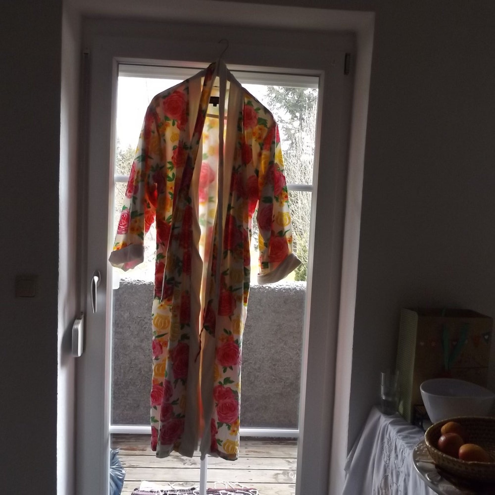  Pompös Bademantel / Hausmantel 