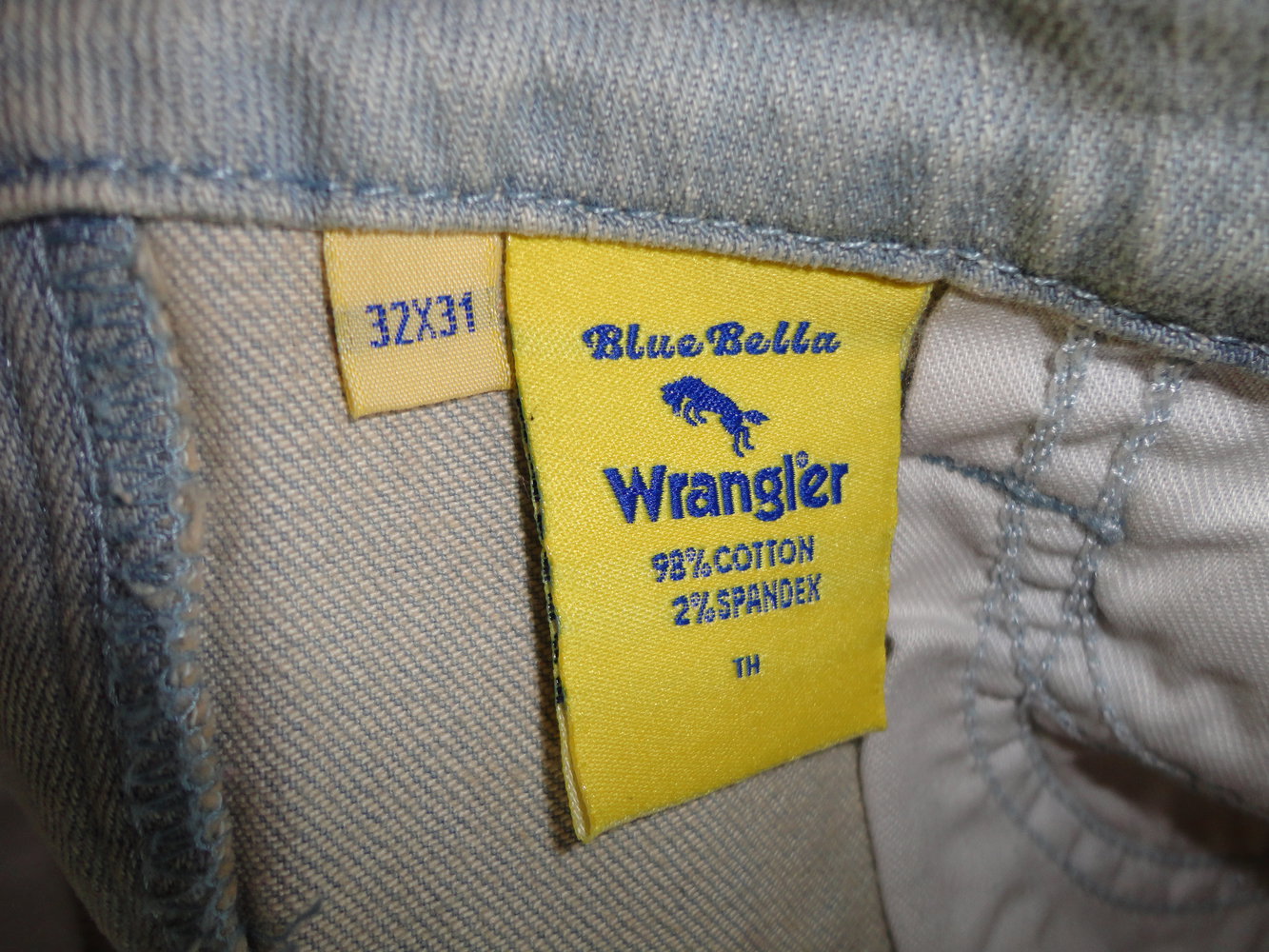 Jeans Wrangler Basic hell blau