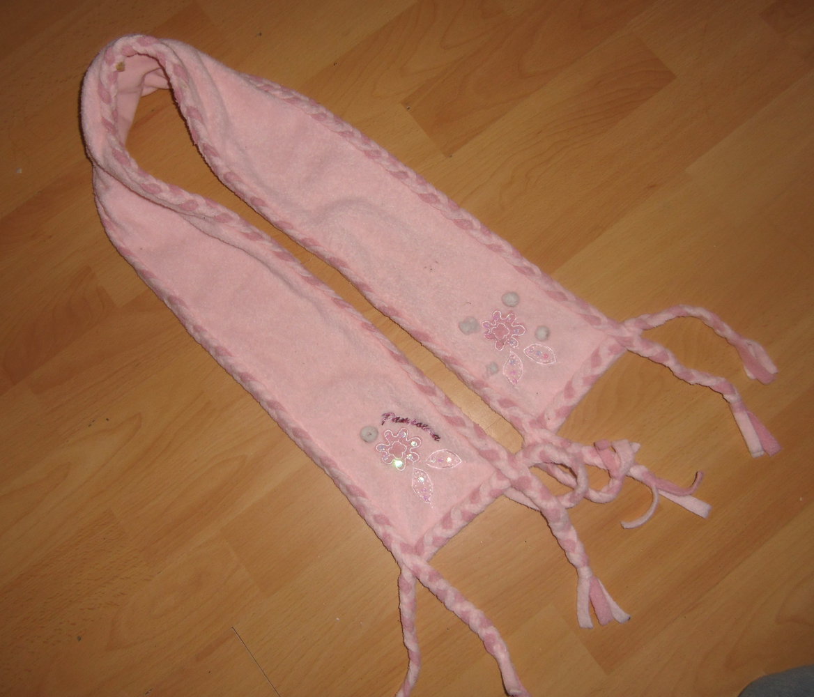 Pampolina , schöner Schal ca 100 x10cm