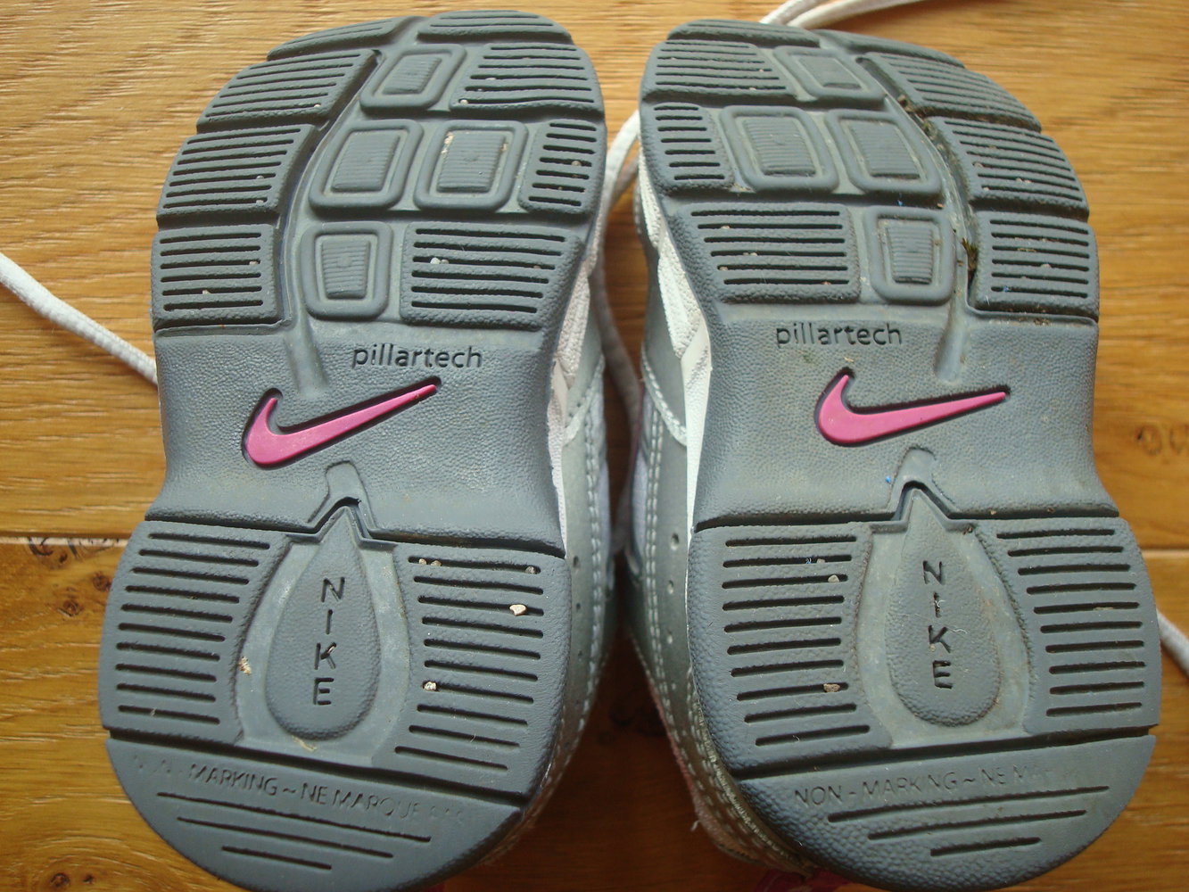 Lauflernschuhe, Sportschuhe, Halbschuhe von Nike Gr. 19
