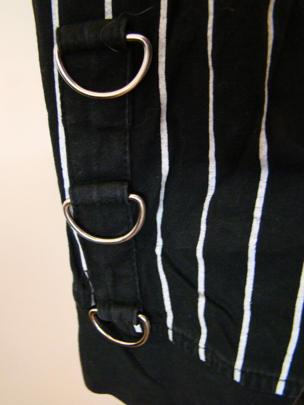 Bondage Angel Jacke, Kapuzenjacke, schwarz weiß Nadelstreifen, Gothic, Emo, S / M 38 / 40