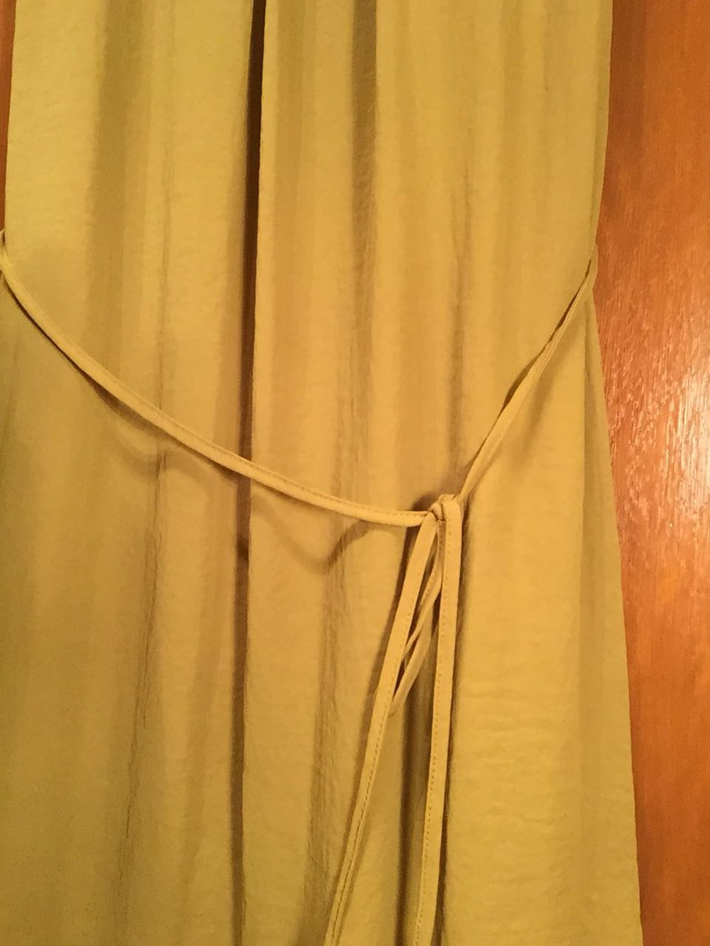 Chiffonpolyester Kleid NEU