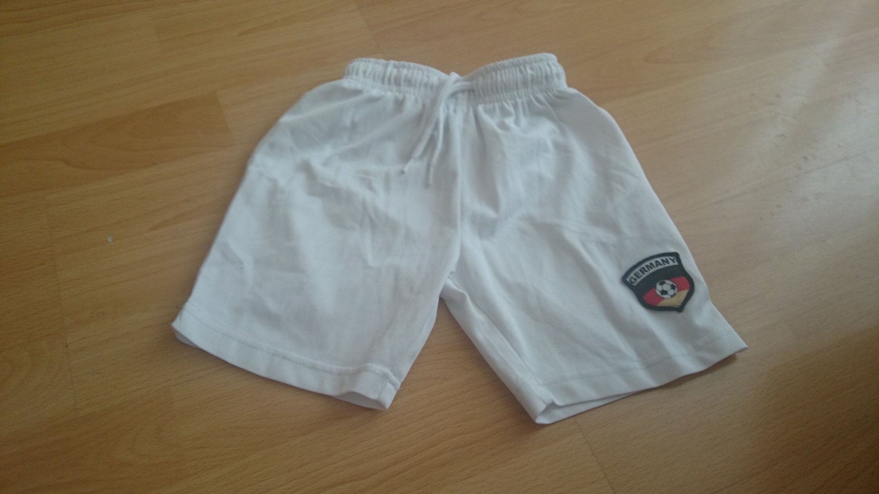 Kurze Hose Gr 98/104