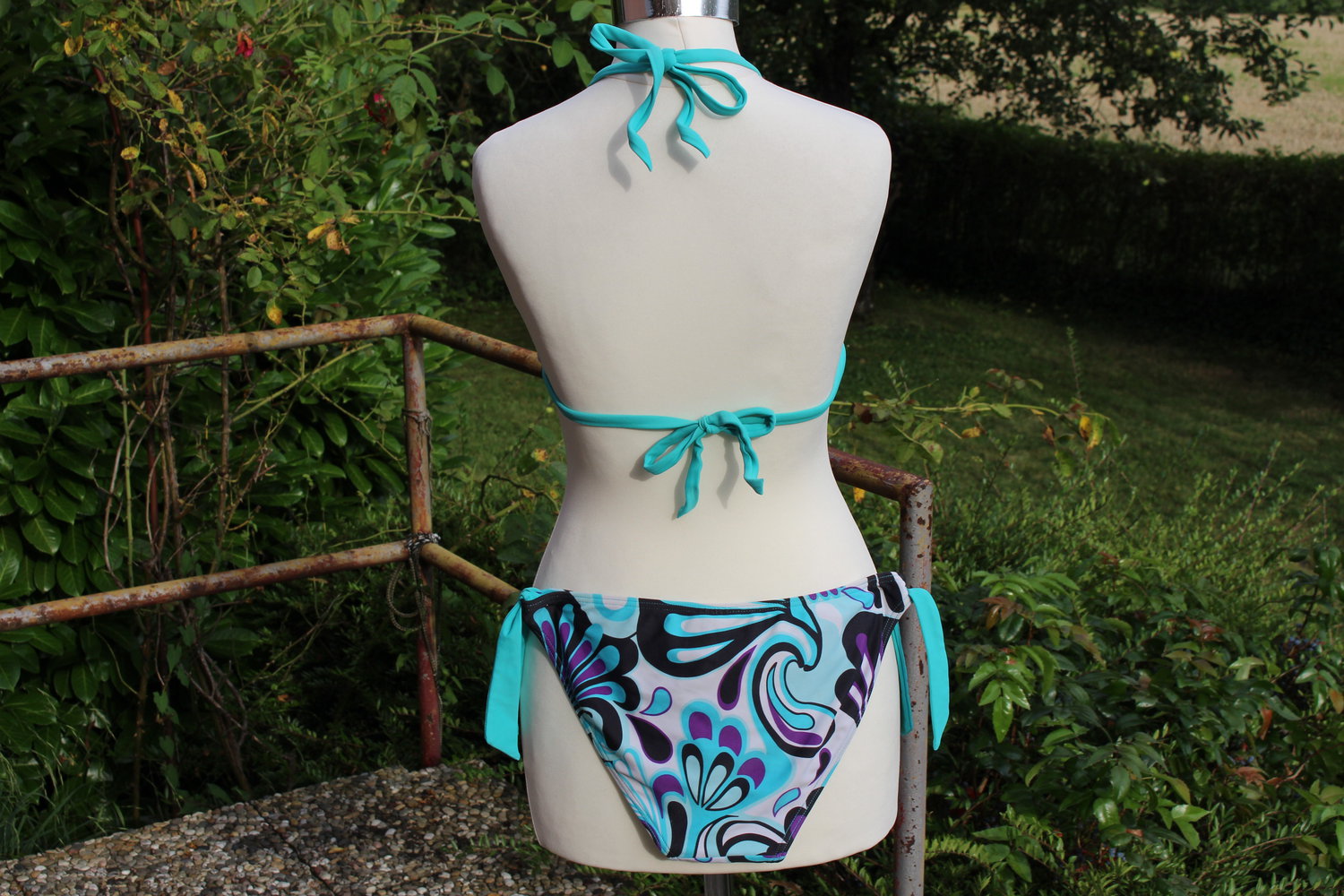 bunter Muster-Bikini von Firefly