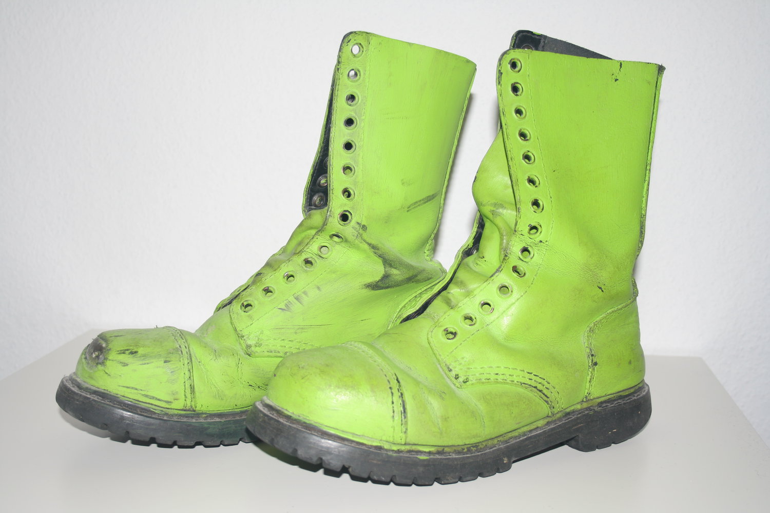 Springerstiefel Grün Neon Undercover 41 14-Loch