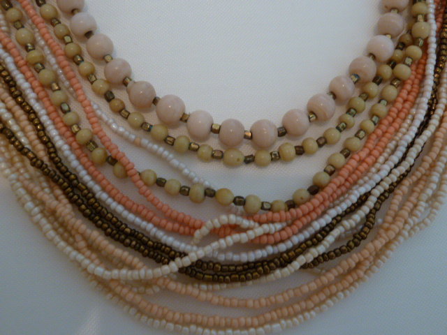 Perlenkette / Statement Kette