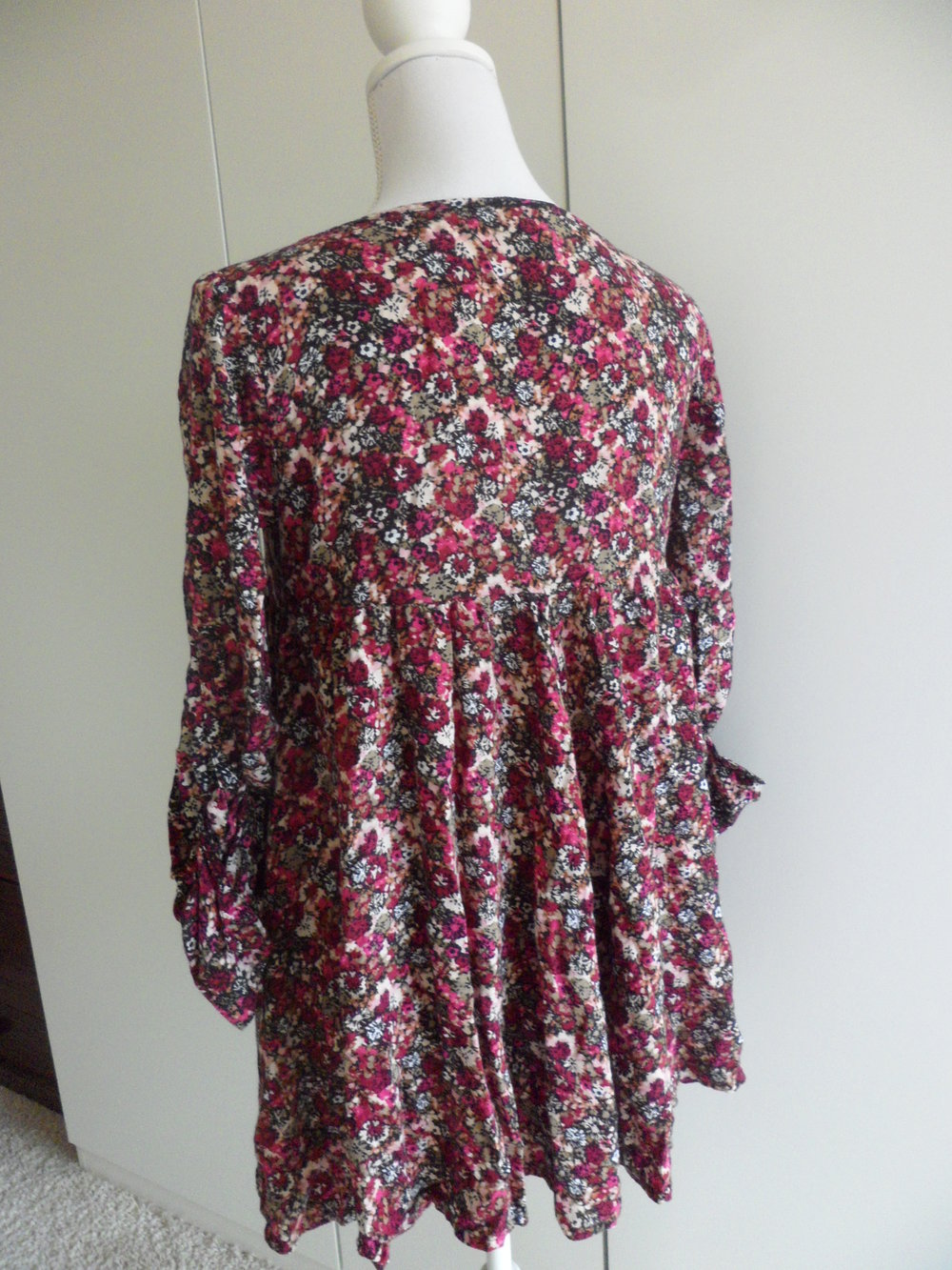 H&M Geblümte Tunika, Empire-Stil