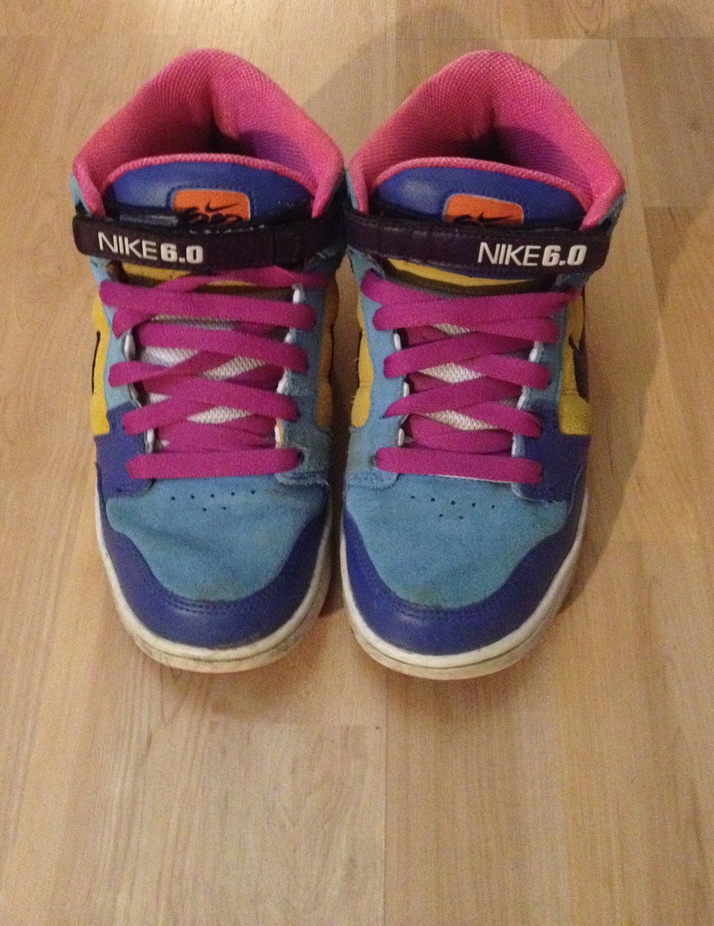 Nike 6.0 Mogan Mid Sneaker