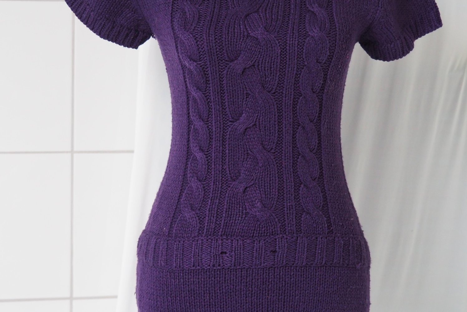 Kurzärmliges Strickkleid