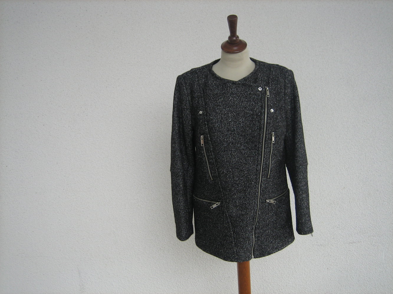Megacoole Boucle-Jacke im Biker-Style Gr. 42, starkes Teil - nagelneu!