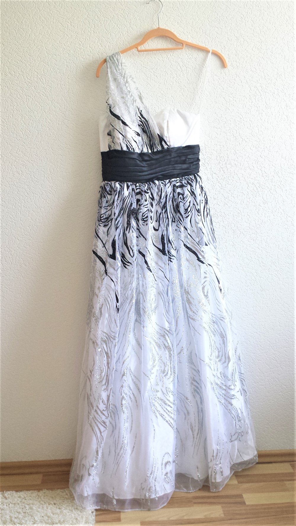 Abiballkleid/Ballkleid/Abendkleid schwarz-weiß Glitzer Tüll One shoulder Einschultrig 