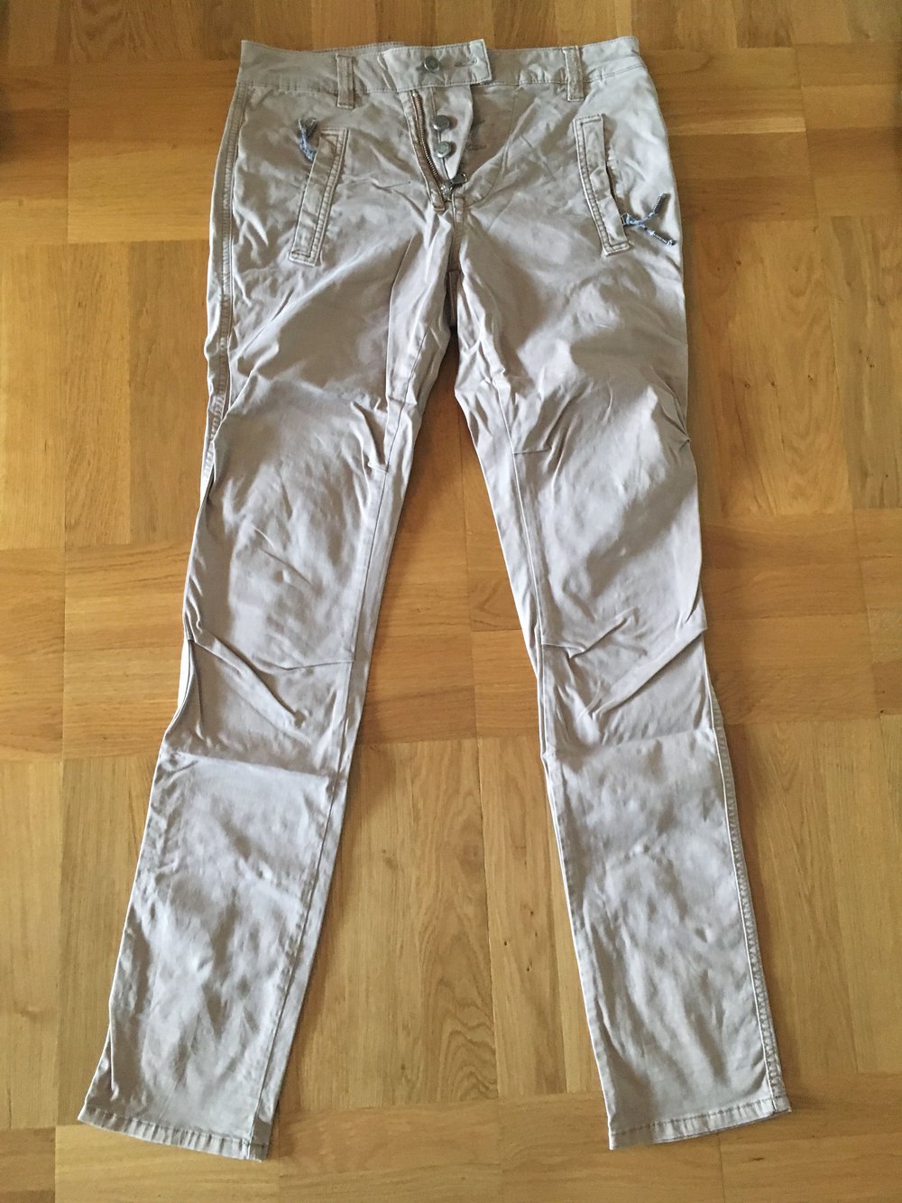 Beige Hose Grösse 40