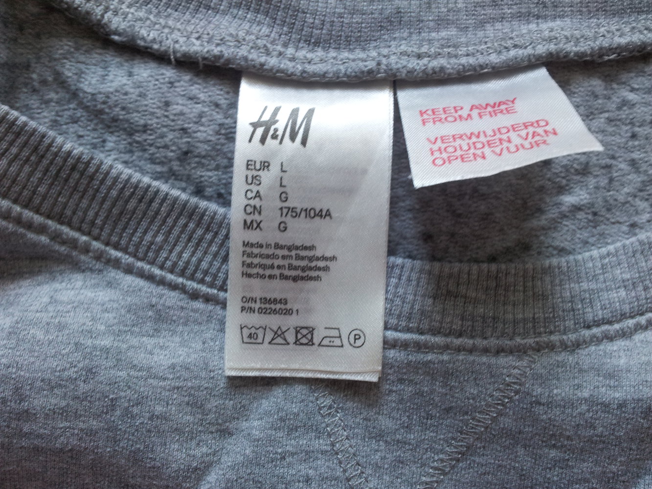 Pullover grau French Kissing rosa