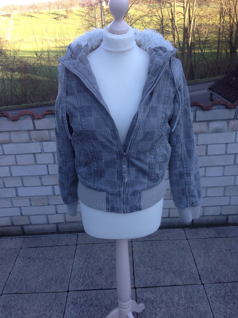 Urban surface Jacke Winter neuwertig Gr. M kariert 