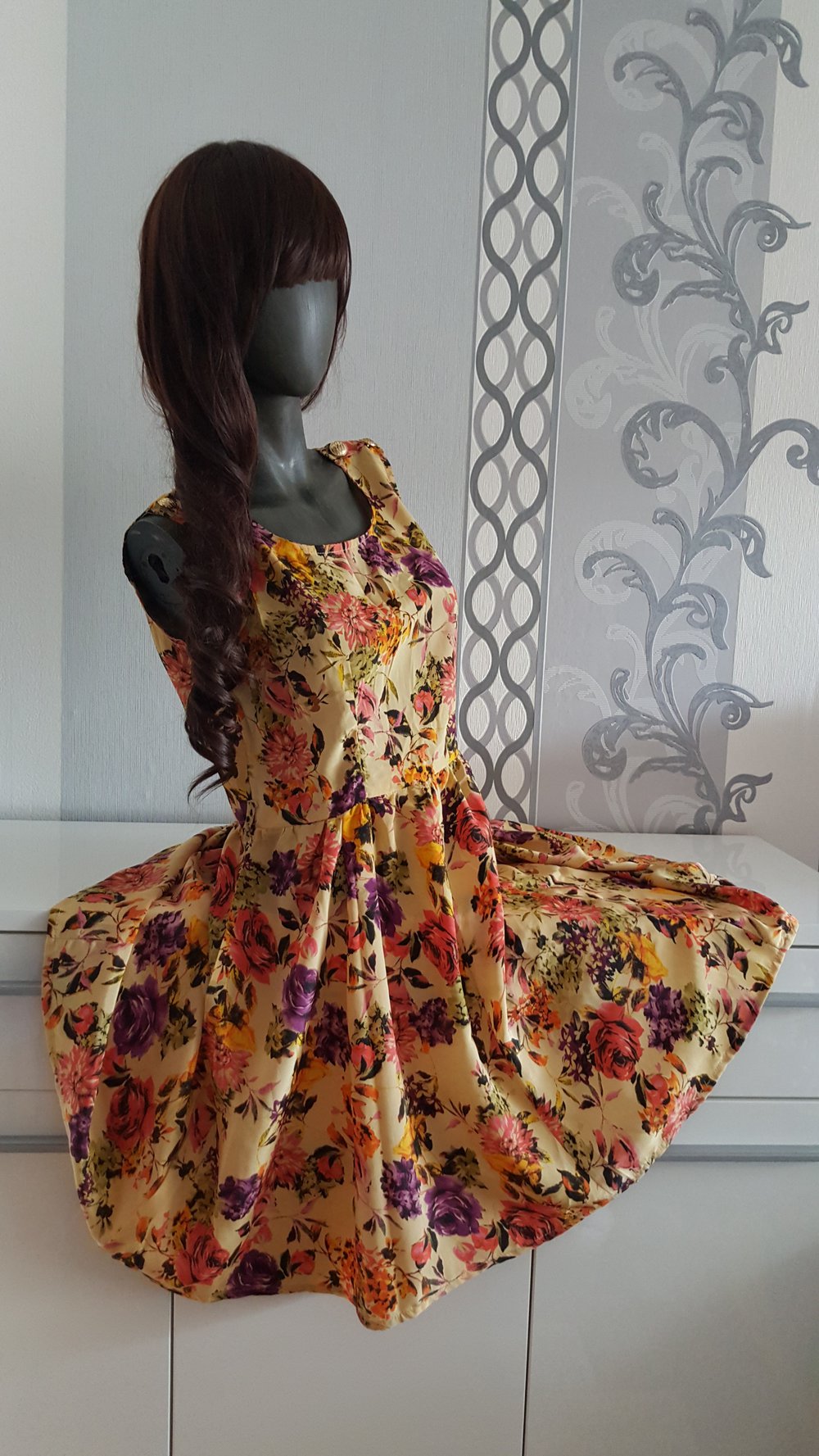 Blumen Kleid Vintage Look ausgez. 12 40 / 42 L 