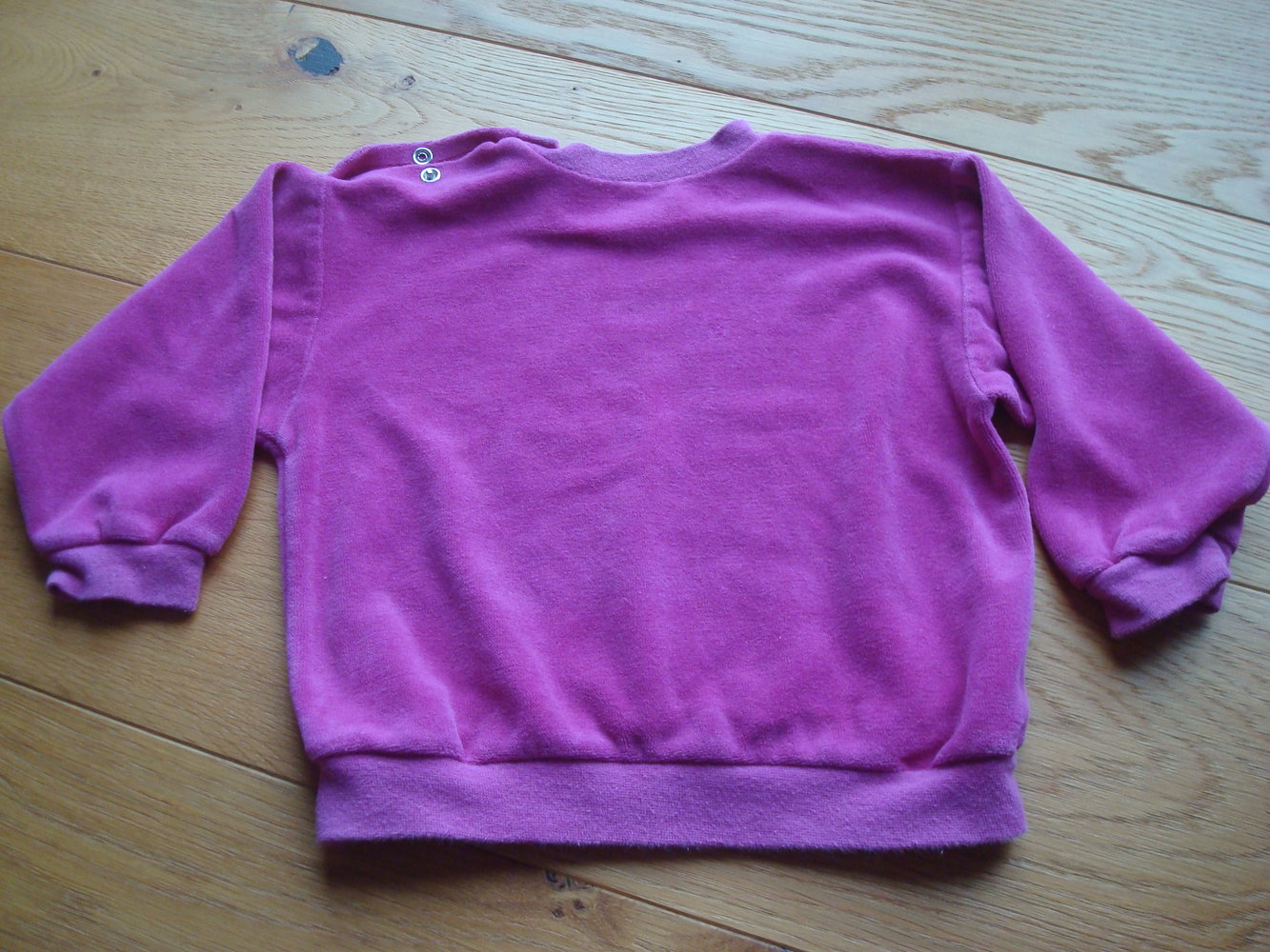 kuscheliger Pullover aus Samt Gr. 80