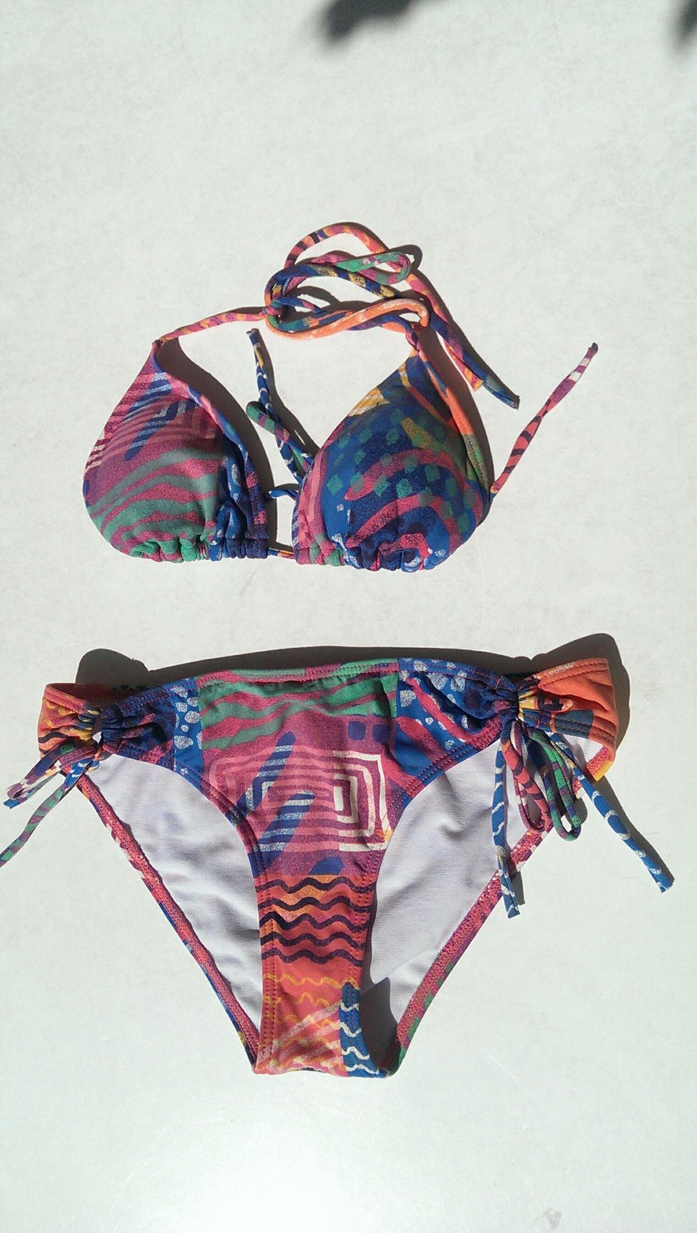 Gemusterter Triangel-Bikini