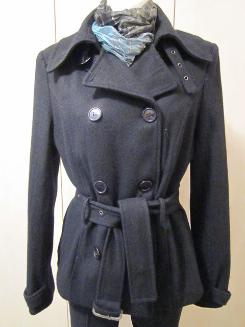 Schwarze Winterjacke