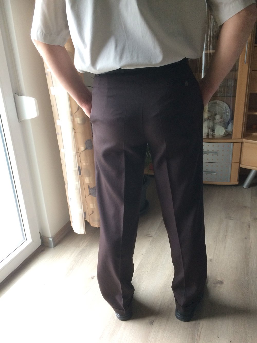 Anzugshose Gr. 48 dunkelbraun