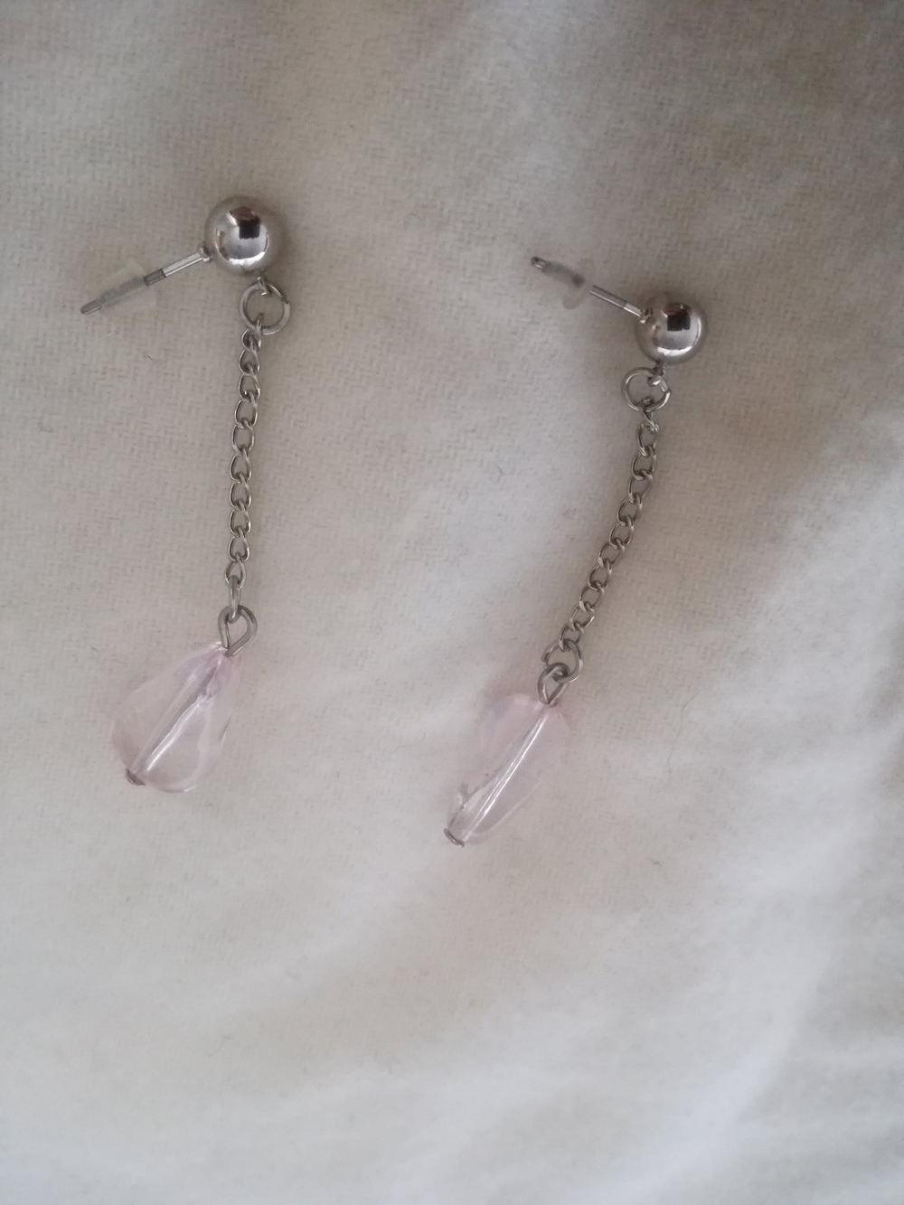 Silberne Hängeohrringe