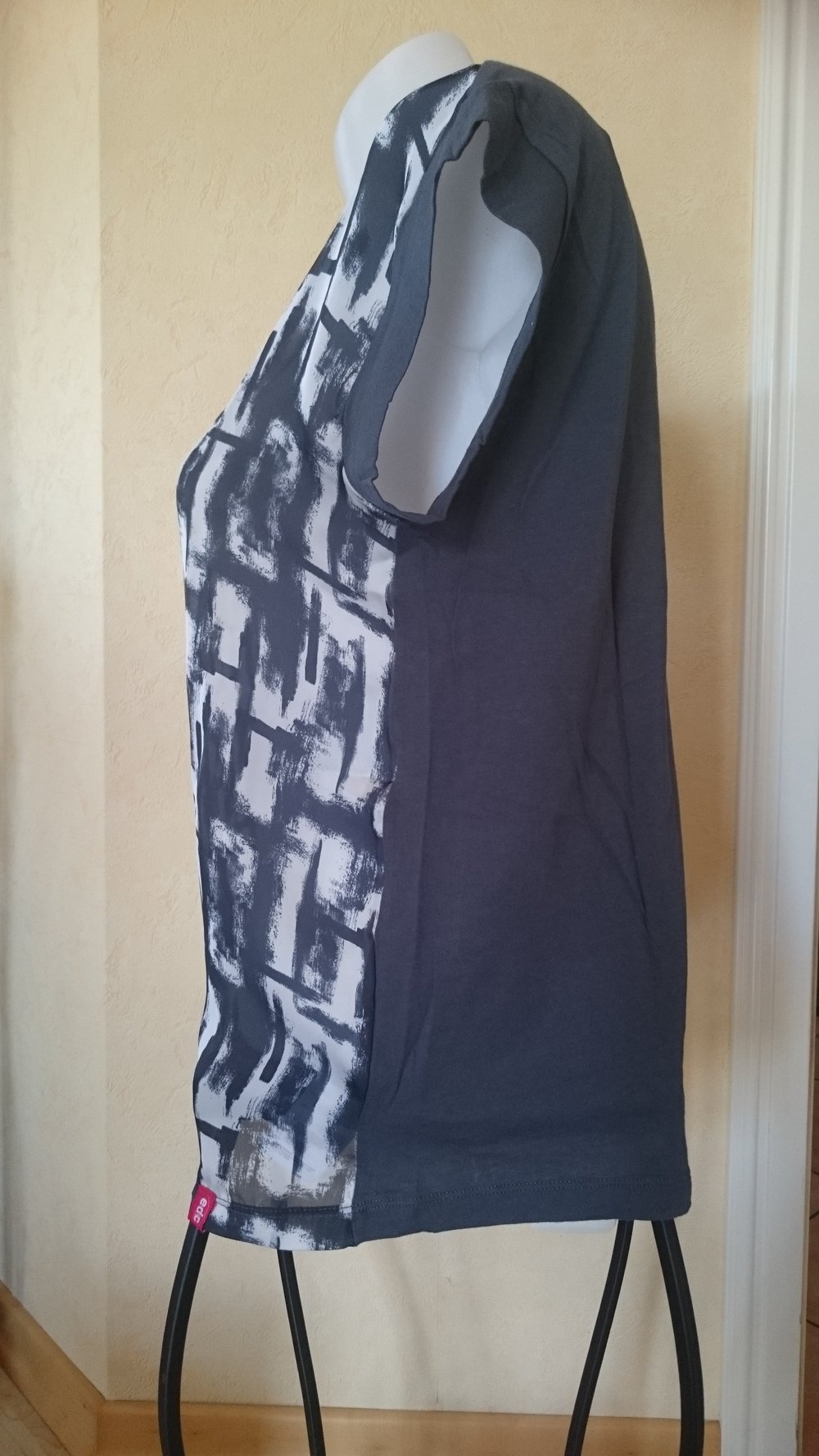 Edc by Esprit T-Shirt Gr M grau/weiß