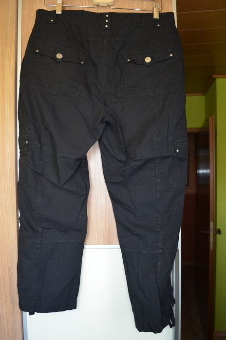 Schwarze Stoffhose