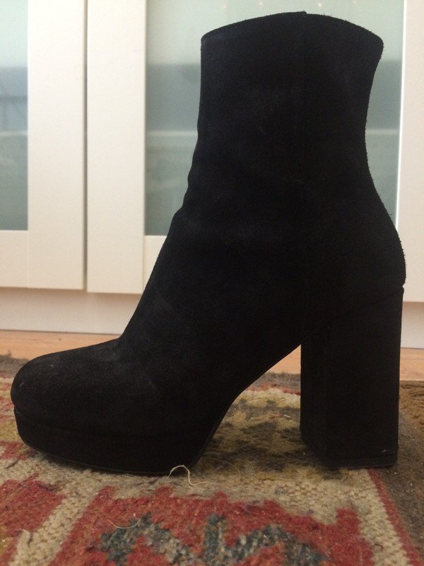 italienische Velours Wildleder Plateau Stiefeletten von Lorenzo Mari Gr. 38