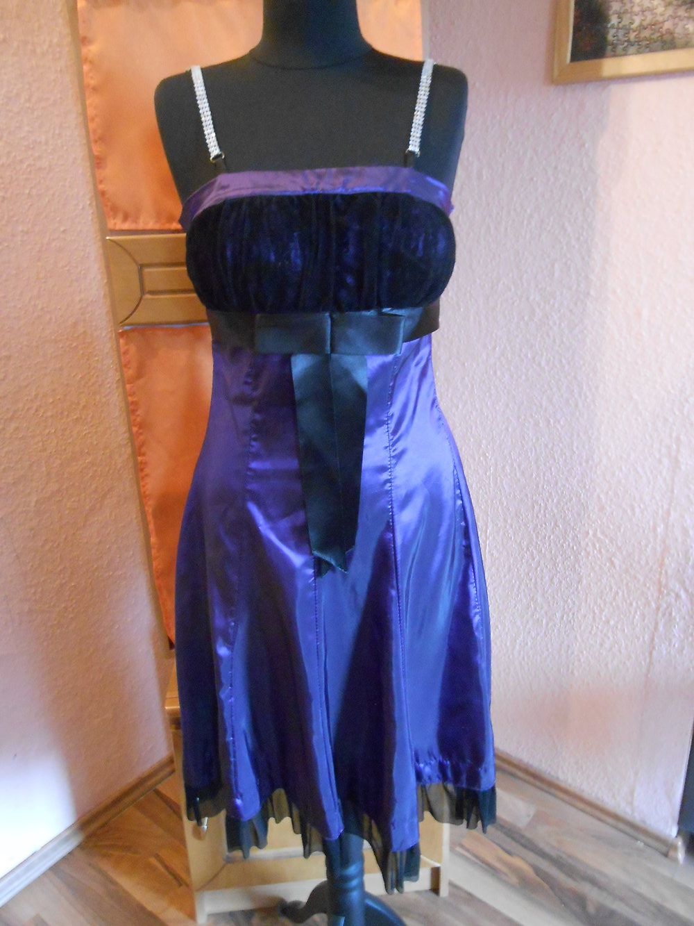 Kleid lila schwarz S Abi Jugendweihe Kommunion