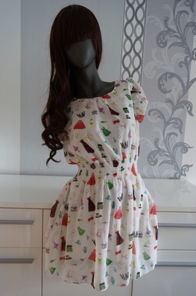 Süßes Shopping Kleid Hipster Babydoll Weiß Bunt S M 36 38