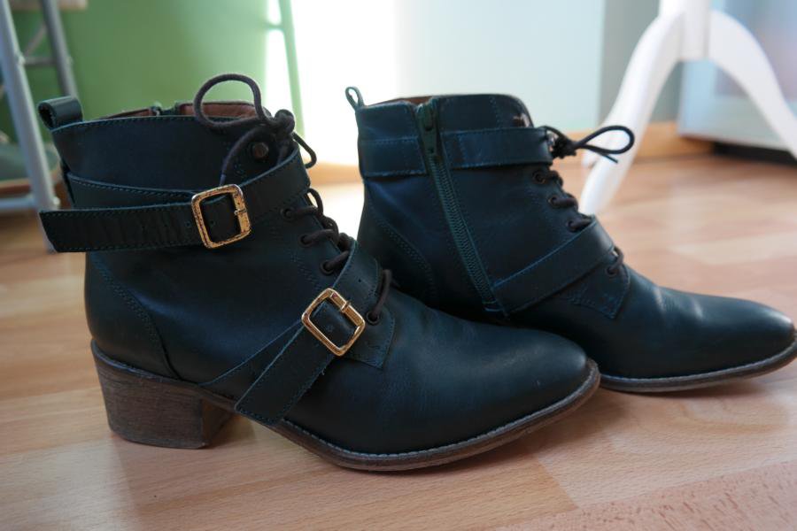 Grüne Stiefeletten von Akria