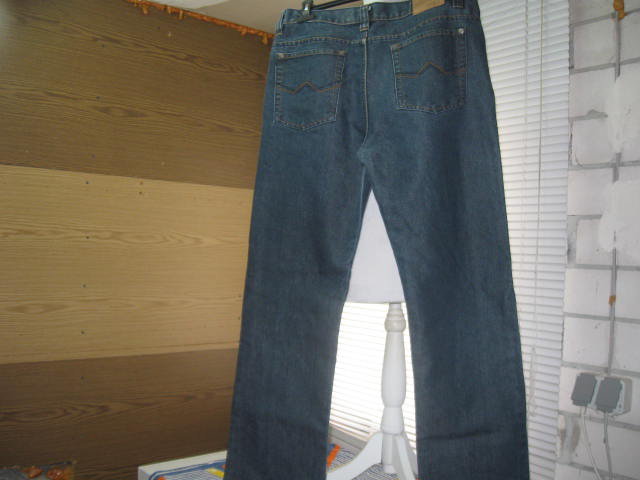 *** Schlichte einfache Jeans ***