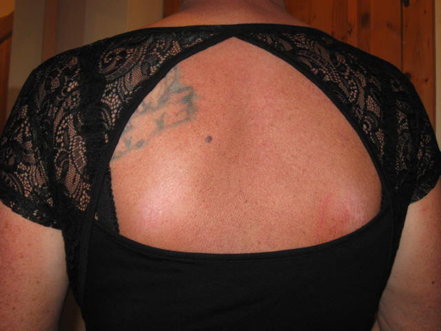 *** Raffiniertes Shirt mit Spitze ***