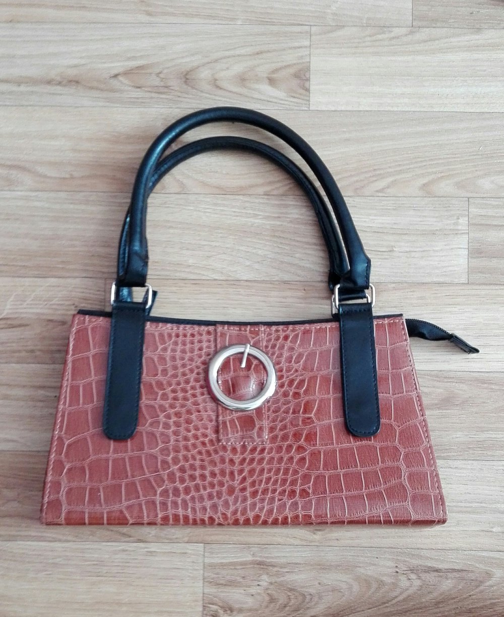 Wandelbare Tasche (schwarz, rot, braun) Siehe Beschreibung