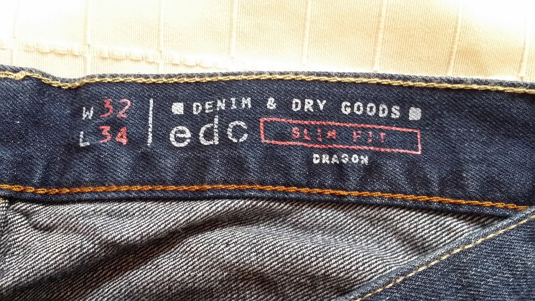 BlueJeans – neu – Größe 32/34